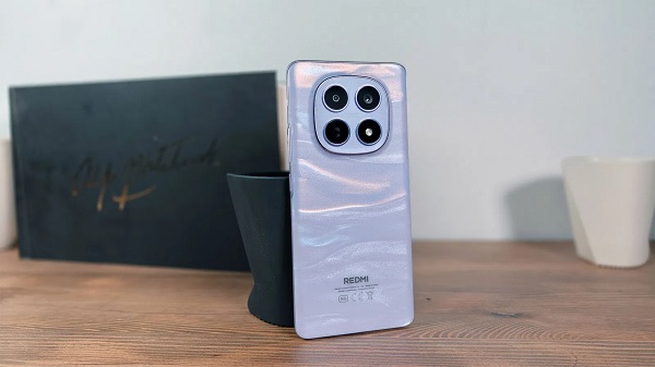 Thiết kế hiện đại, kháng bụi nước IP66