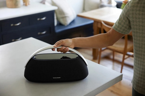 Loa Bluetooth Harman Kardon Go + Play 3