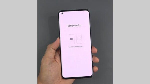 Màn hình hiển thị giao diện chuyển đổi