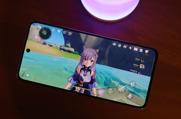 Hiệu năng đáp ứng tốt nhu cầu làm việc và giải trí ổn định