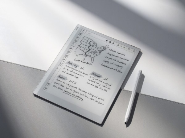 Boox Go 10.3 đi kèm bút cảm ứng Boox Pen Plus