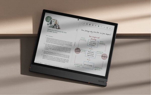 Boox Note Air 4 C sở hữu màn hình Kaleido thế hệ mới có kích thước 10,3 inch