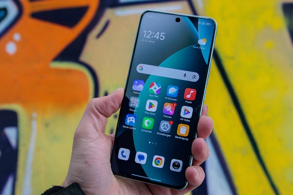 Redmi Note 15 Pro sở hữu tấm nền AMOLED 6.77 inch FHD+ và tần số quét 120Hz