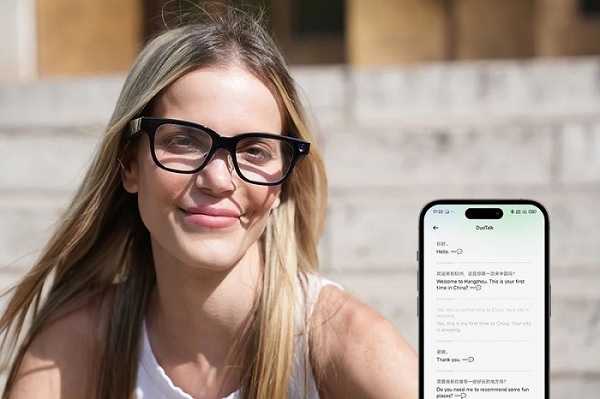 Kính mắt với khả năng dịch ngôn ngữ vô cùng tiện lợi
