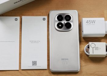 Lý do nên mua Xiaomi Redmi Note 15 Pro: Màn hình sắc nét, camera chuyên nghiệp và viên pin 6.500mAh
