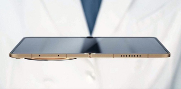 Công nghệ màn hình gập gần như không để lại nếp gấp