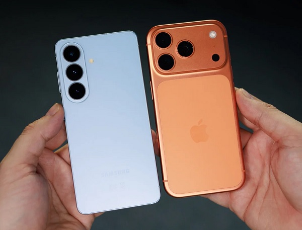 Galaxy S26 sở hữu ngoại hình mỏng, gọn nhẹ hơn iPhone 17 Pro