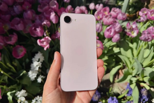 Thiết kế iPhone 17e