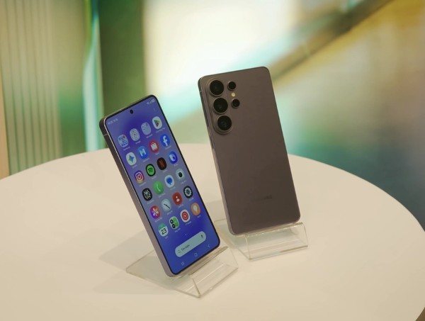 Samsung Galaxy S26 Ultra và S25 Ultra đều sở hữu viên pin 5.000 mAh