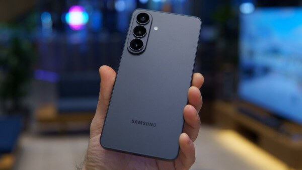 Galaxy S26 là lựa chọn điện thoại nhỏ gọn lý tưởng