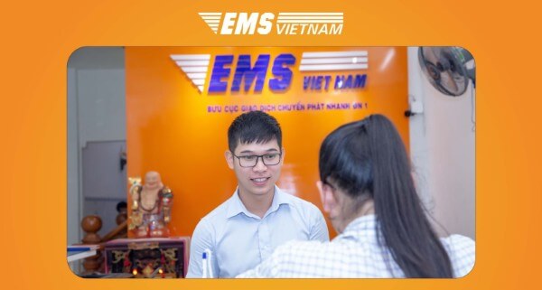 Đến bưu cục gần nhất để được hỗ trợ kiểm tra mã vận đơn EMS