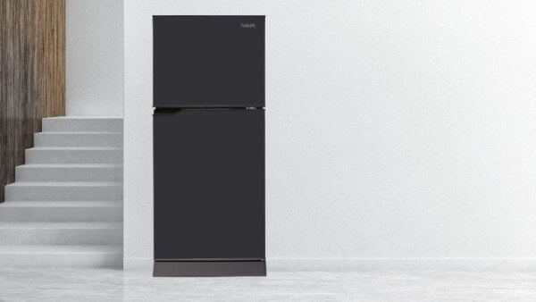 Tủ lạnh Aqua 130L thường có khả năng vận hành êm ái 