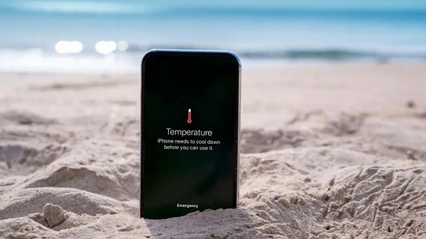 Vì sao điện thoại bị nóng?