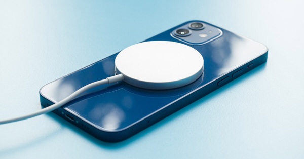 Sạc không dây cho iPhone hoạt động như thế nào?