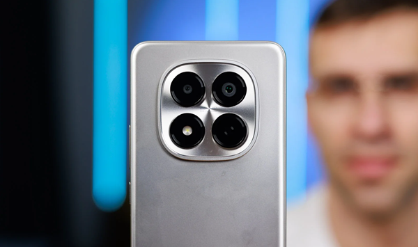 Xiaomi được trang bị camera 200MP kèm chống rung OIS