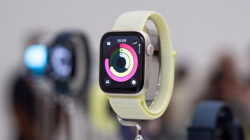 Apple Watch SE 3 có 2 tùy chọn màu sắc chính
