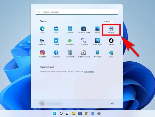 Nhấn Start → chọn Settings
