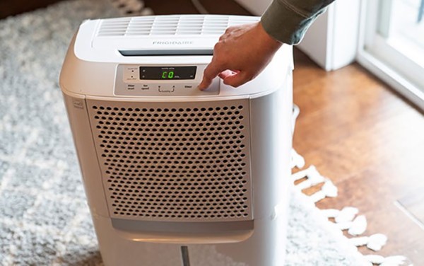 Tắt nguồn và rút điện máy khi không sử dụng