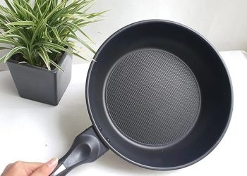 Cách tôi chảo chống dính đúng chuẩn tại nhà giúp tăng độ bền và hiệu quả sử dụng