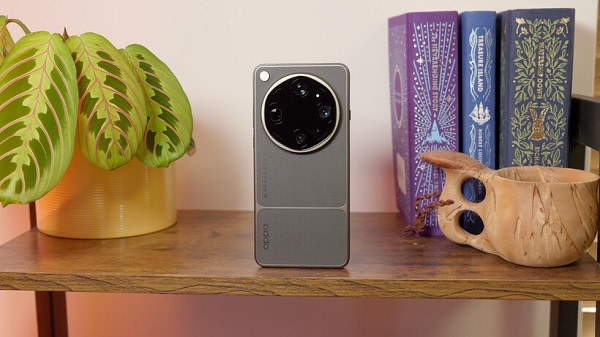 Chiêm ngưỡng cận cảnh OPPO Find X9 Ultra