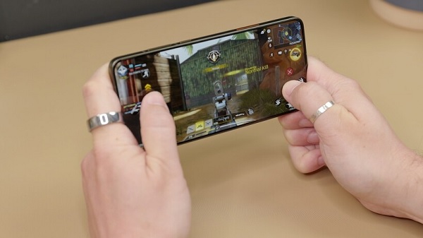 Find X9 Ultra được ưu ái trang bị vi xử lý Snapdragon 8 Elite Gen 5 mạnh mẽ hàng đầu thế giới