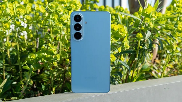 Thiết kế Camera Island sang trọng, cuốn hút