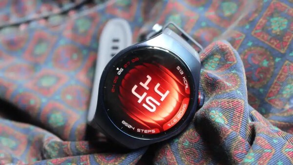 Huawei Watch 5 với thời lượng pin vượt trội 