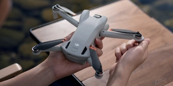 Thiết kế Flycam DJI Mini 3 chính là một trong những điểm nổi bật