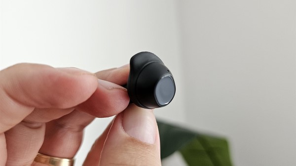 Pin của Buds Core có tổng thời gian sử dụng đạt gần 35 giờ 