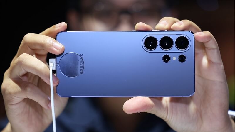 Samsung Galaxy S26 Ultra có thiết kế mỏng hơn đáng kể