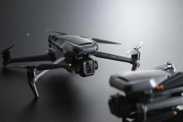 Lựa chọn Drone hay flycam tùy nhu cầu sử dụng