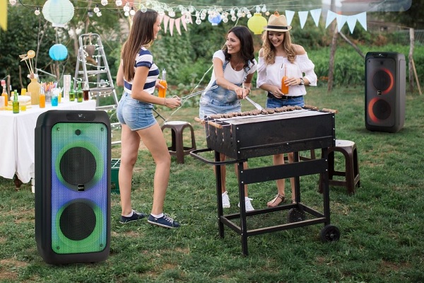 Loa bluetooth cho party tại gia