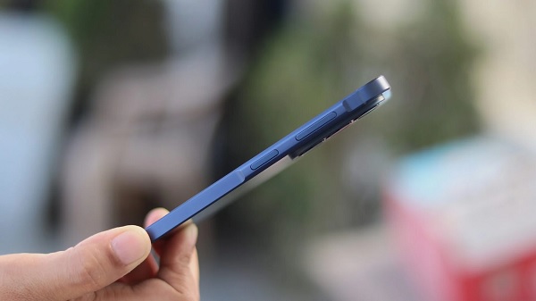 Thiết kế mỏng, nhẹ