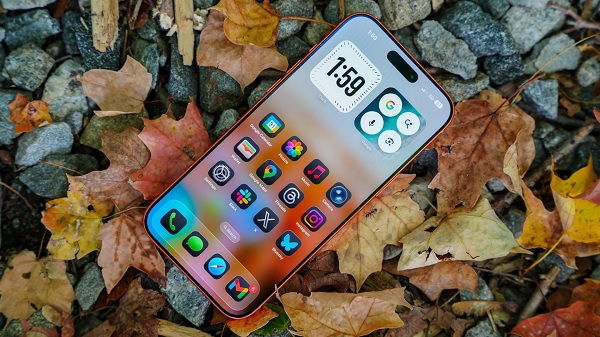 iPhone 17 Pro Max sử dụng tấm nền Super Retina XDR OLED 6.9 inch