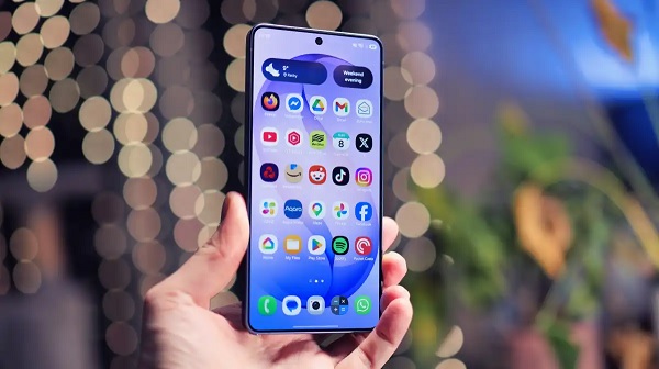 Galaxy S26 Ultra sở hữu màn hình rộng hơn so với thế hệ cũ