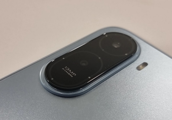 Redmi A7 Pro sở hữu ống kính chính 13MP