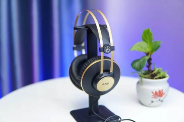 Tai nghe AKG K92