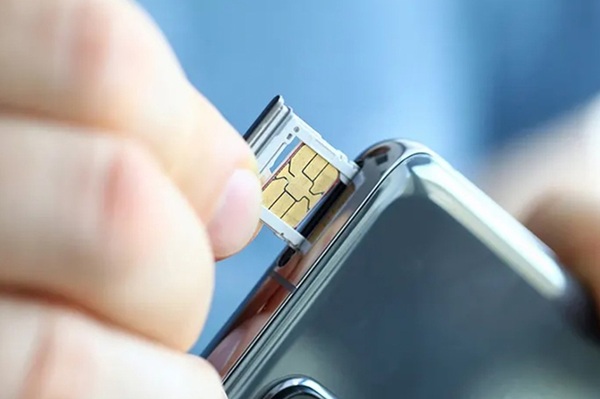 Khay SIM là gì và tầm quan trọng của khay SIM?