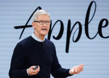 Tim Cook từ chức CEO Apple sau gần 15 năm lãnh đạo, John Ternus được chọn kế nhiệm mở ra chương mới