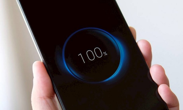 Thời lượng sử dụng dài lâu với viên pin khủng 6.000mAh