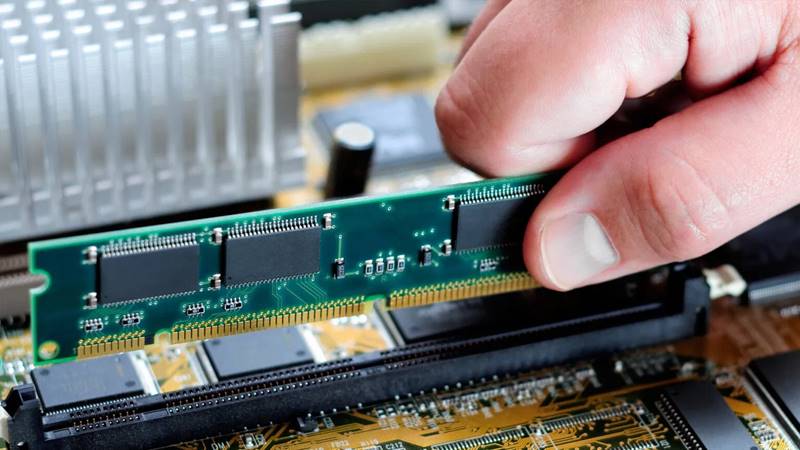 Xung đột RAM giữa các thanh RAM không thể hoạt động đồng bộ với nhau