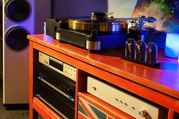 Ranh giới giữa HiFi và Hi-End: Bài toán bão hòa lợi ích