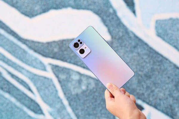 Dòng điện thoại OPPO Reno7 Pro