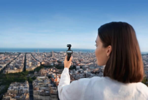 Camera DJI Osmo Pocket 4 Standard có thiết kế siêu nhỏ gọn và tiện lợi