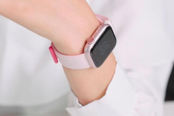 Những lưu ý khi chọn Apple Watch phù hợp với trẻ em