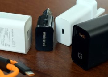 [Hỏi Đáp] Củ sạc samsung có sạc được iPhone không?