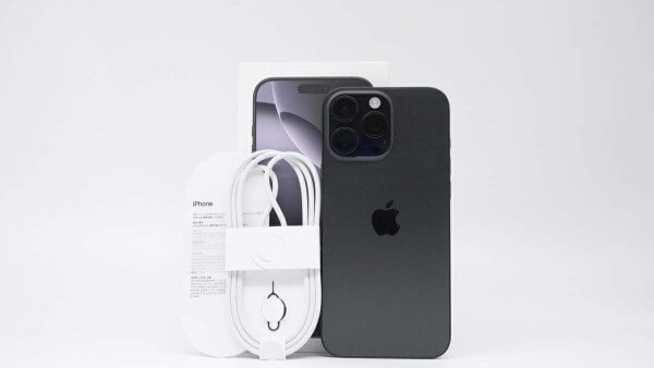 Những chế độ sạc đa dạng trên iPhone 16 Pro Max