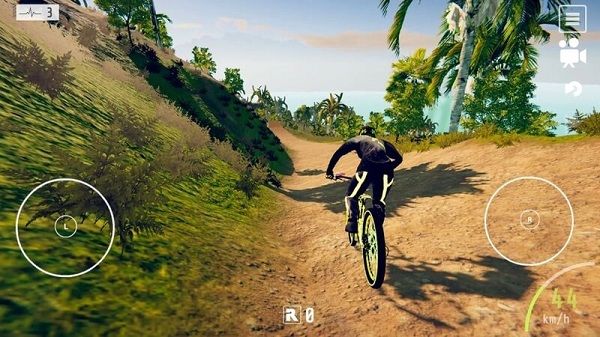 Trải nghiệm game đua xe đạp tái hiện chân thực những cuộc đua đầy kịch tính