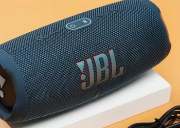 Làm sao biết loa Bluetooth sạc đầy? Những mẹo khi sạc để đảm bảo an toàn cho loa