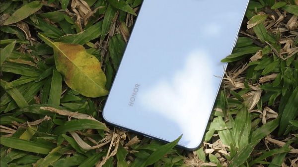 Dung lượng pin 7.000mAh vượt trội
